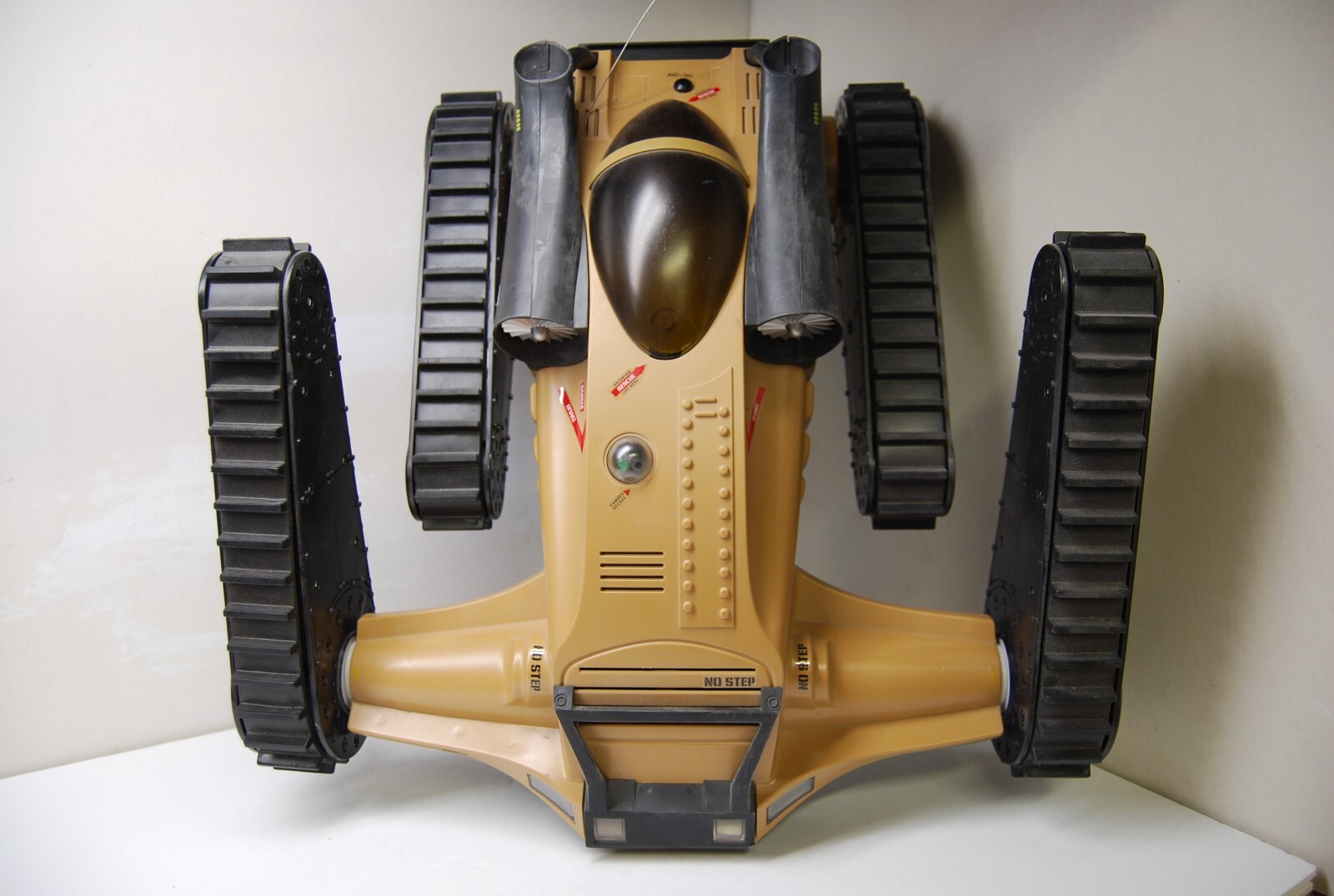 Base quadtrax model in tan